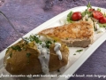 26_Pankó-morzsában-sült-vörös-tonhalsteak-ízestejföllel-locsolt-óriás-burgonyával_c